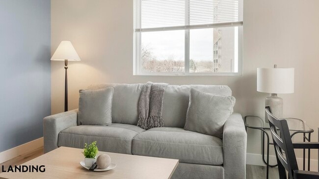 Building Photo - 2720 S Federal Blvd Unit 3-11