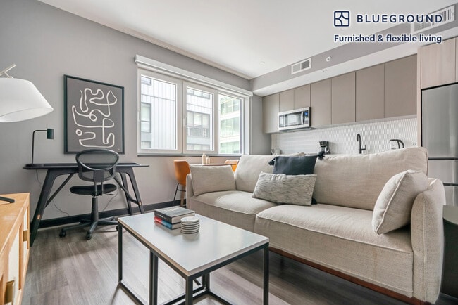 Photo - 1313 L St NW Unit FL3-ID936