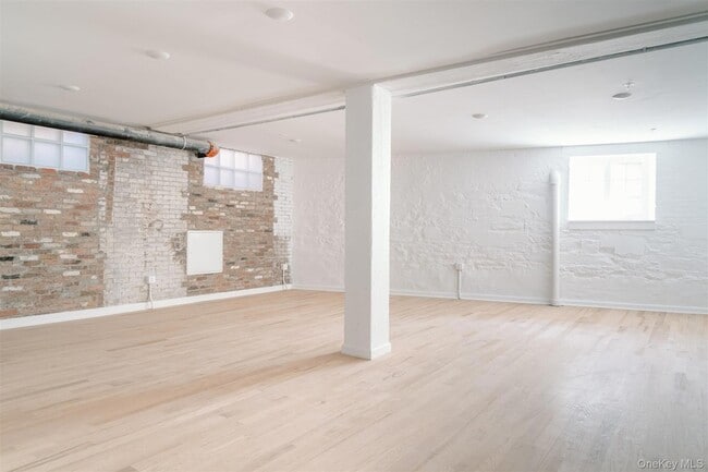 Photo - 155 S River St Unit Basement D