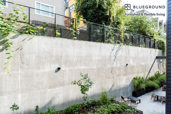 Photo - 2222 15th Ave W Unit SI FL2-ID937