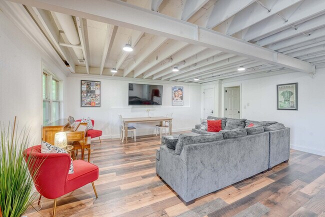 Photo - 22 Pease Dr Unit ID1241348P