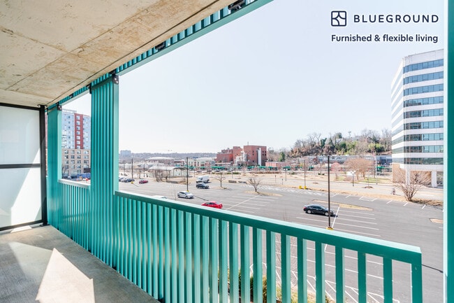 Photo - 3030 Potomac Ave Unit SI FL3-ID1023