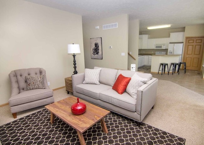 Photo - Cascade Pines Duplexes