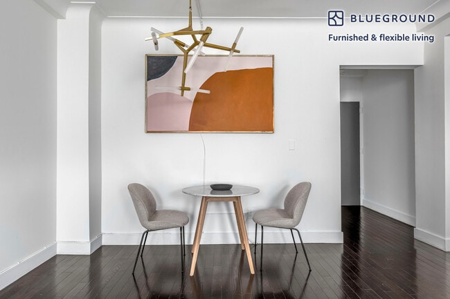 Photo - 15 W 55th St Unit FL5-ID1388