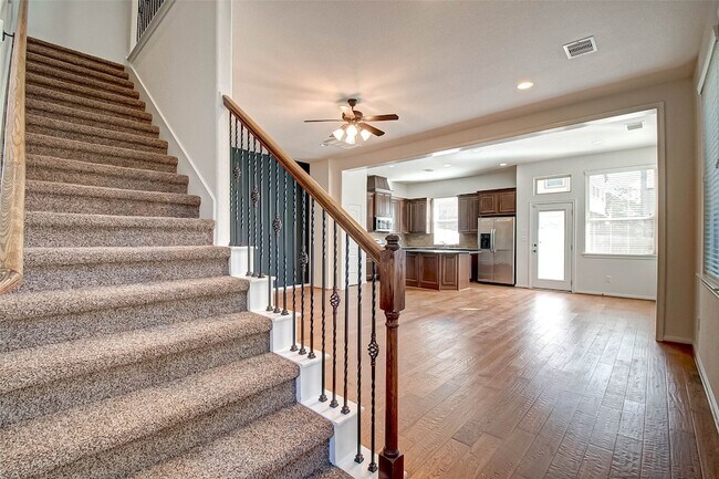 Photo - 20 Cheswood Manor Court