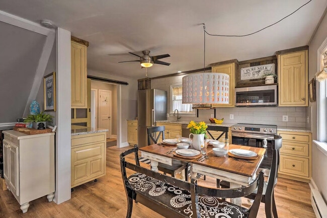 Photo - 240 Farmhouse Ln Unit ID1385631P