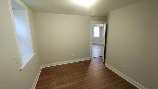Photo - 109 N Center St Unit G