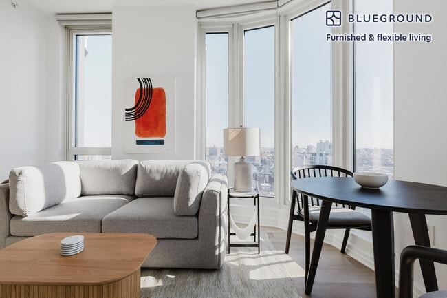 Photo - 275 S 5th St Unit FL18-ID1697