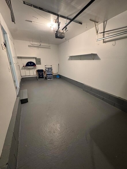 Photo - 10 Starboard Ct