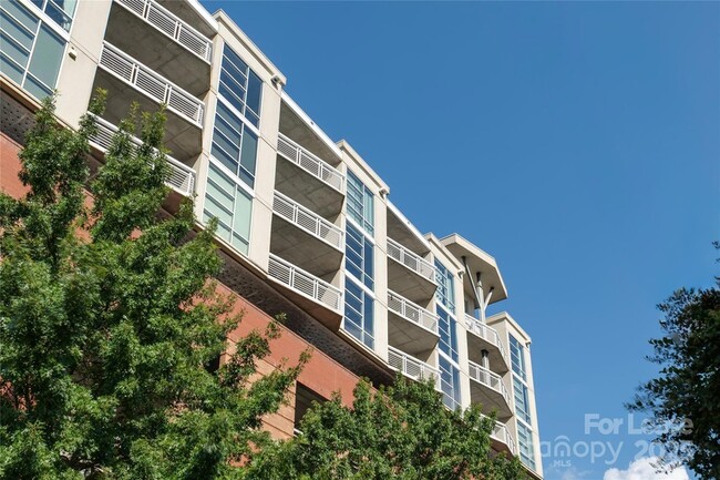 Photo - 505 E 6th St Unit 808