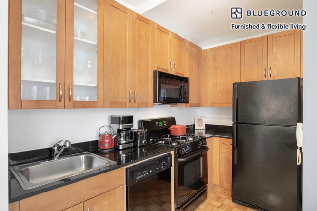 Photo - 63 Wall St Unit SI FL18-ID270