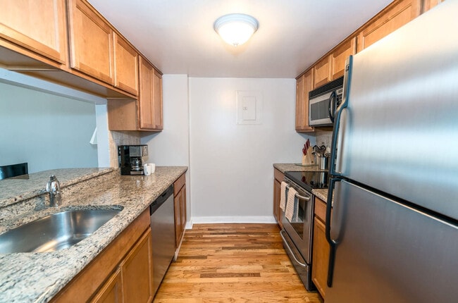 Photo - 127 Greyrock Pl Unit SI FL15-ID1050386P