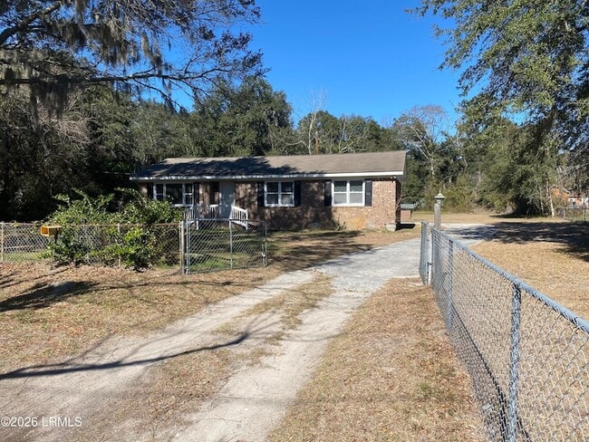 Photo - 22 Pine Grove Rd