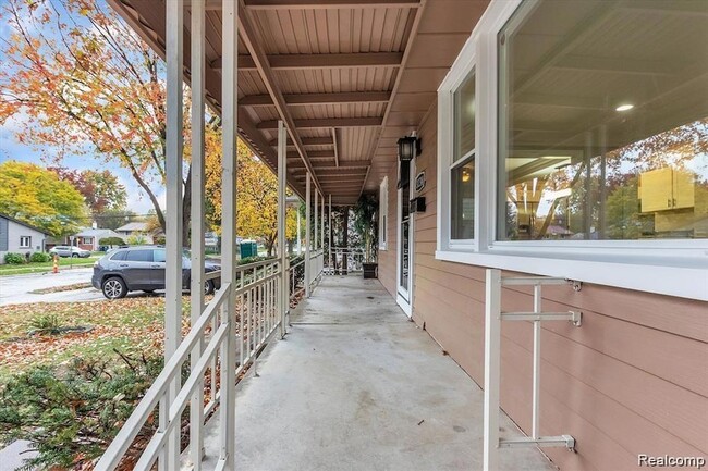 Photo - 3134 Harvard Rd