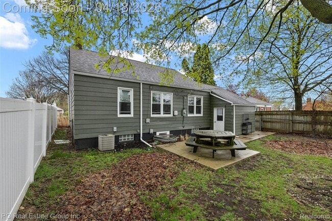 Photo - 4307 Cooper Ave