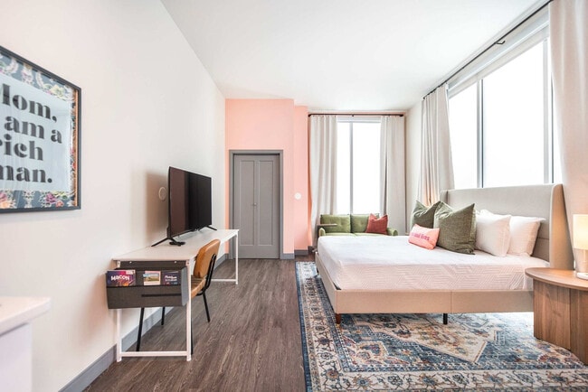 Photo - 520 Martin Luther King Jr Blvd Unit ID1356298P