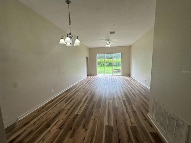 Photo - 14757 Wake Robin Dr