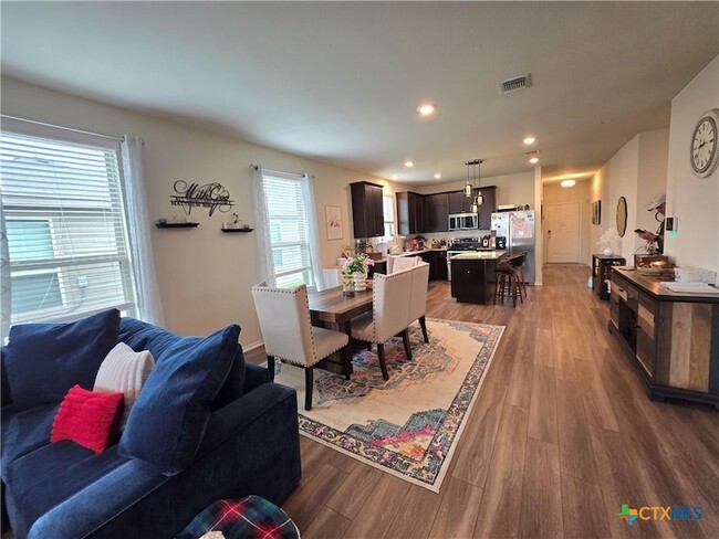 Photo - 350 Bedford Falls Ln