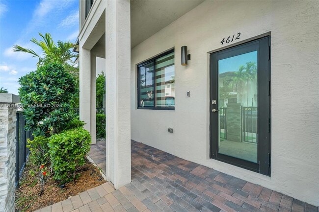 Photo - 4612 NW 83rd Ave