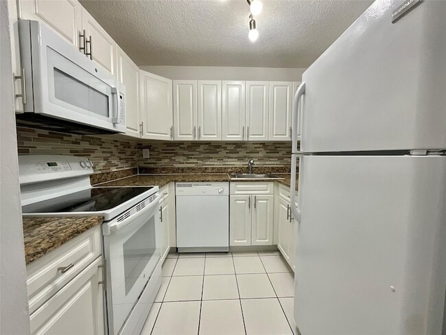 Photo - 9517 Fontainebleau Blvd Unit 581-617