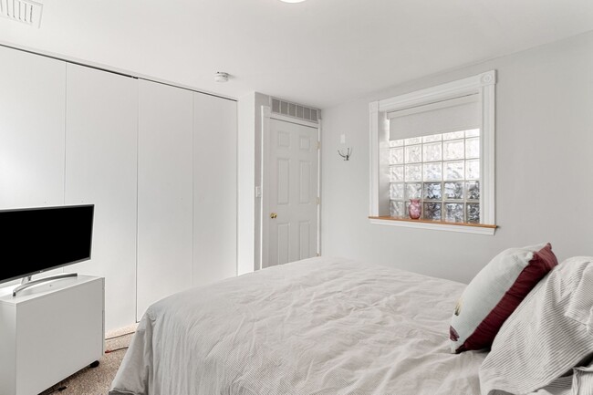 Photo - 36 Cottage St