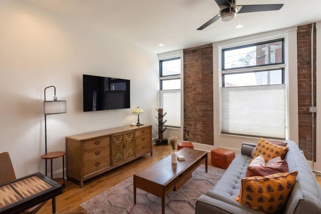 Photo - 152 E McMicken Ave Unit SI ID1511973P