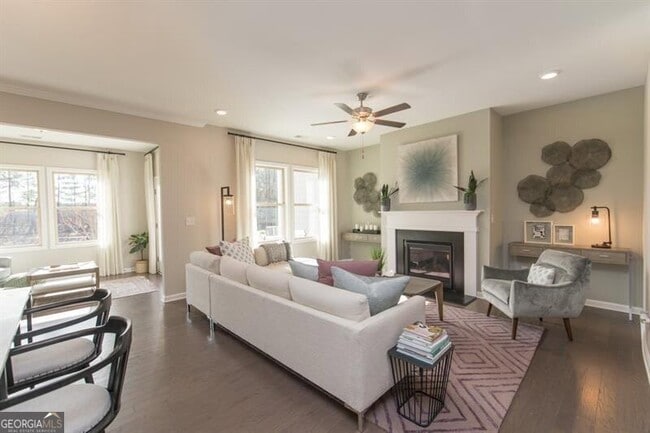 Photo - 1626 Lansing Bluff Walk