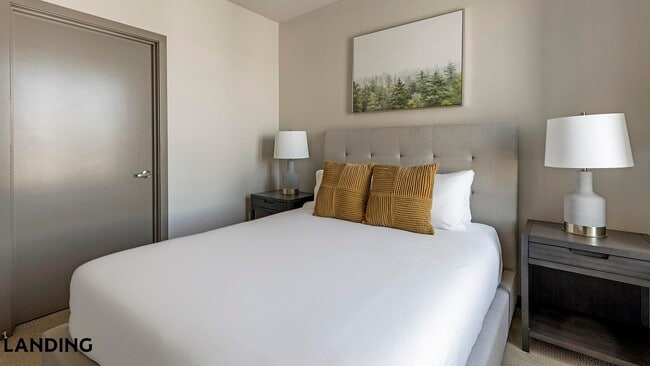 Photo - 1850 NW Front Ave Unit 517