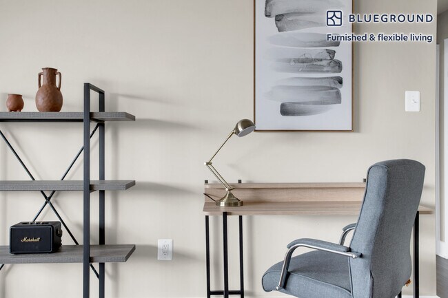 Photo - 1515 Richmond Hwy Unit FL17-ID443