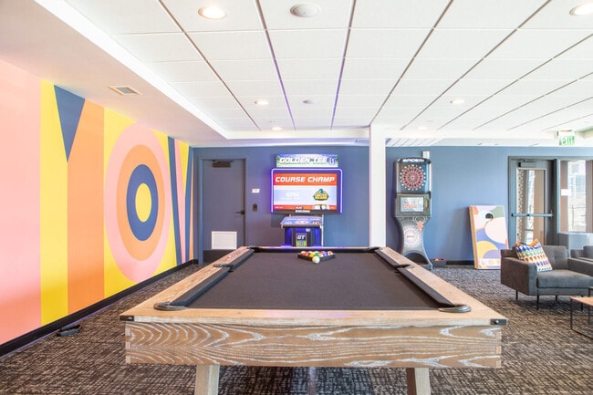 Photo - 1237 N Van Buren St Unit SI ID1379023P