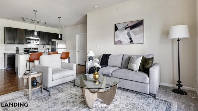 Building Photo - 715 W Slaughter Ln Unit 433