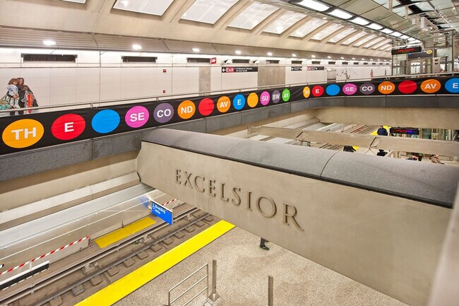 Photo - 1581 1st Ave Unit SI ID1032059P