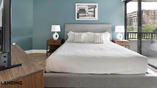 Photo - 1550 Clarendon Blvd Unit 609