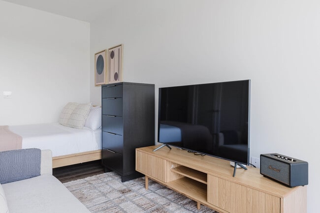 Photo - 50 Salt St Unit FL4-ID1094