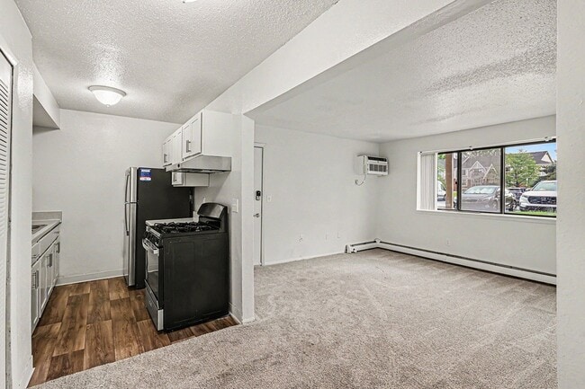 Photo - Waverly Park Apartments