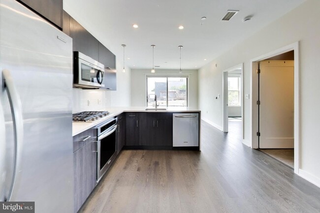 Photo - 1350 Maryland Ave NE Unit 316