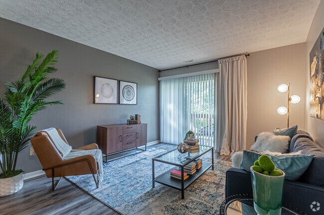 2 Br, 1 Ba - 760 SF - The Trails at Arbor Court