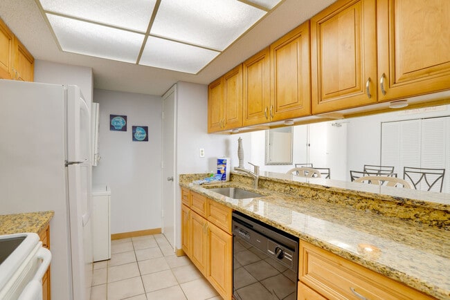 Photo - 450 S Gulfview Blvd Unit SI FL15-ID1546100P