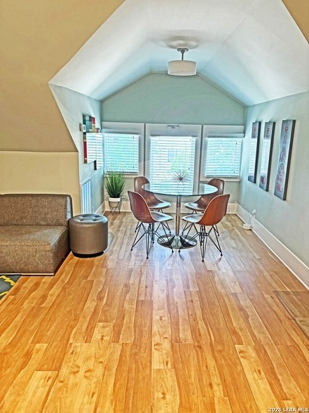 Photo - 402 E Locust St