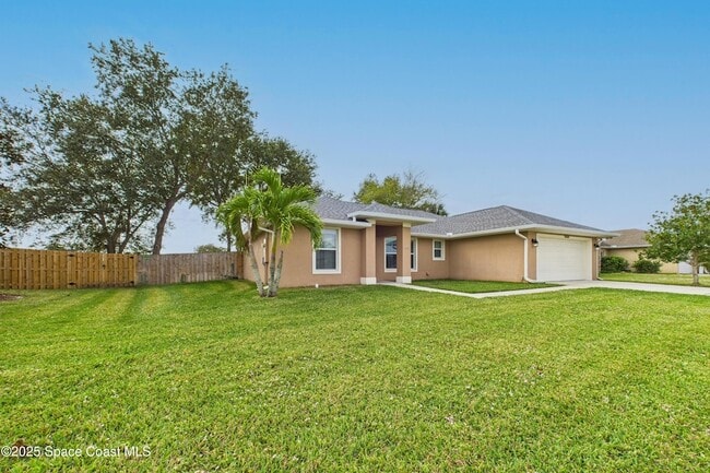 Photo - 1936 Gloria Cir