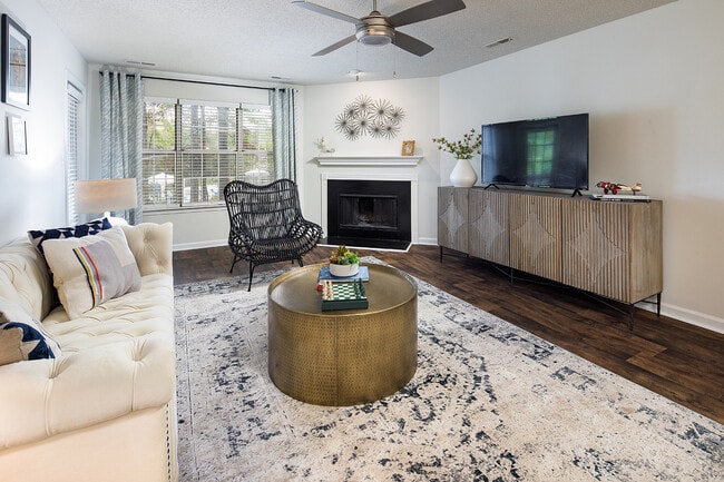 Photo - Inverness Cliffs