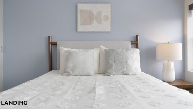 Photo - 1922 W Ogden Ave Unit 909