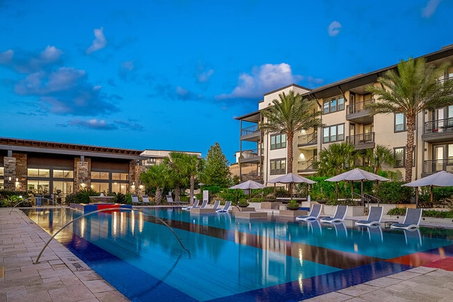 Photo - Marquis Cresta Bella