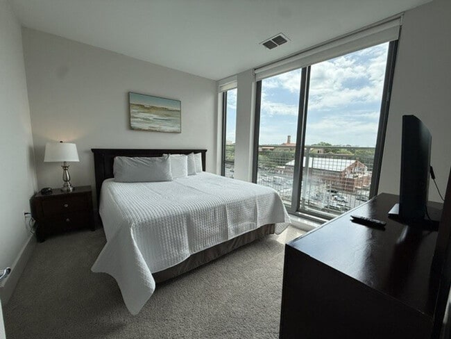 Photo - 95 8th St NW Unit SI ID1604699P