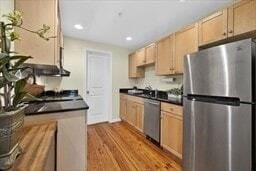 Photo - 241 Hurley St Unit 1