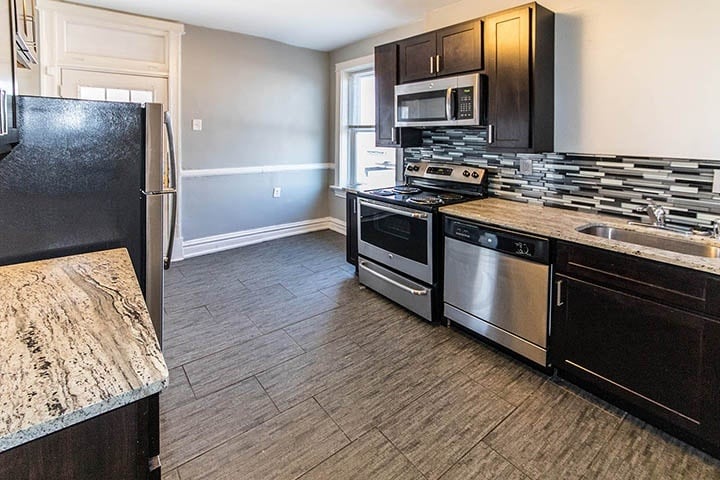 Floor Plan - van-3bc