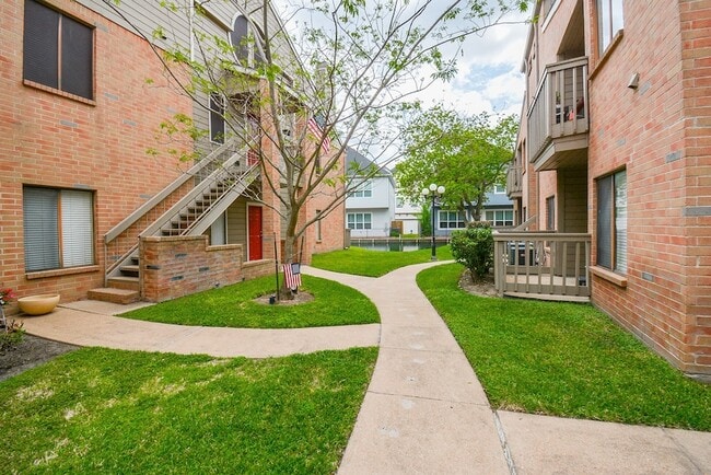 Photo - 2023 Gentryside Dr Unit 306