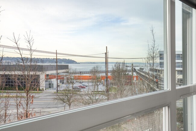 Photo - 330 3rd Ave W Unit FL5-ID3627A