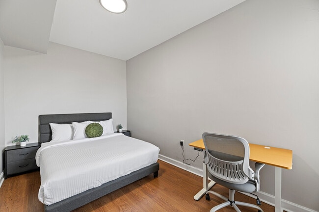 Photo - 2503 W Harrison St Unit SI ID1093318P
