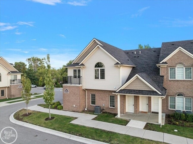 Photo - 2676 Barrington Square Unit 1G